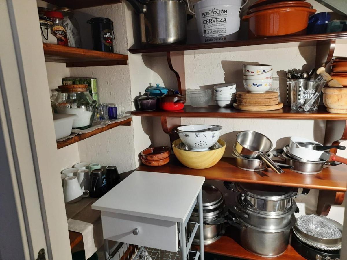 Un Apartamento Vacacional Con Detalles De Un Hogar Mairena del Aljarafe Exteriör bild